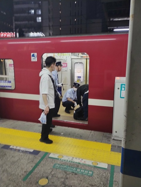 tlbPriXnSU07MojJOm1L4oYvXLRz