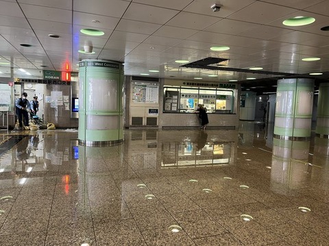 F053A69D-59CD-415A-9637-7EC760AEE062