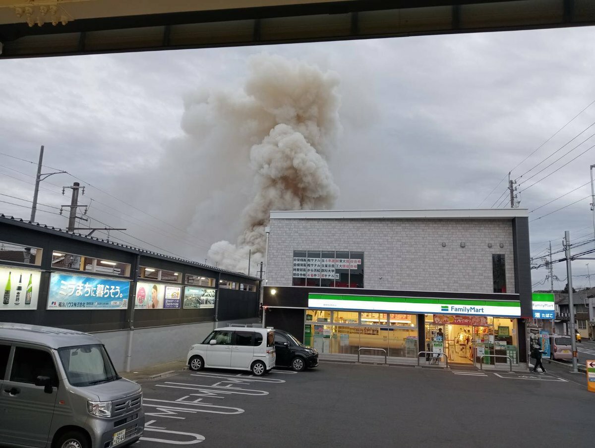 活動歴および当時の関連ビジュアル記録