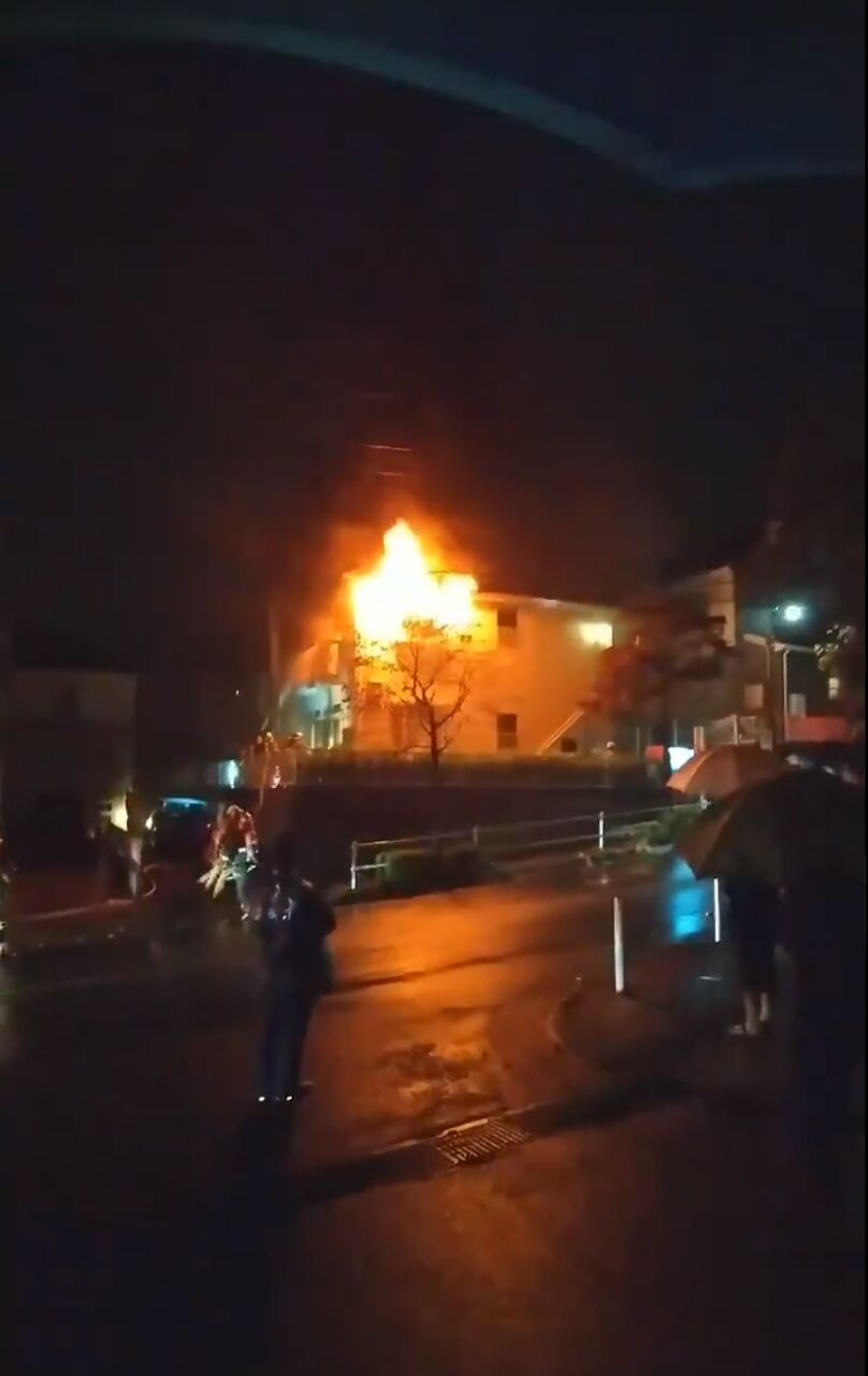 火事情報まとめ 東京都町田市金井7丁目付近の住宅街で火の手あがる火災10月10日 町田 事件事故 災害速報ニュース 火事情報まとめ 東京都町田市金井7丁目付近の住宅街で火の手あがる火災10月10日 町田 事件事故 災害速報ニュース