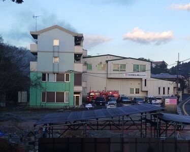 【火事情報】島根県松江市東奥谷町付近 城北通り沿い集合住宅建物から煙あがる中高層火災2月18日 #島根 #松江 #火災