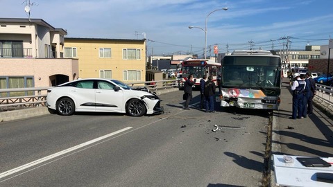 22a758f67ec7502c3aa3f7c23048e780L