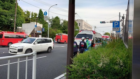 2hdUtZGzQFTBMd5aj4LSE