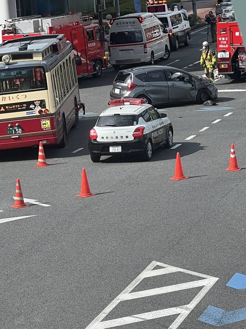 v3i3i5x_-Ue0T1dd9OQ==