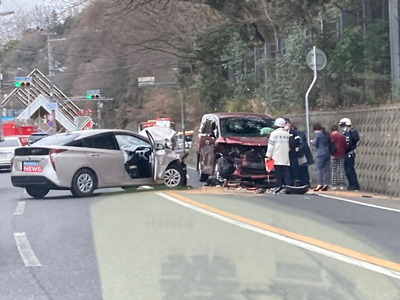 火事情報まとめ 交通情報 有馬街道 兵庫県神戸市北区大正坊付近 プリウスと乗用車大破する衝突事故で片側通行渋滞3 13 兵庫 神戸 事件事故 災害速報ニュース 火事情報まとめ 交通情報 有馬街道 兵庫県神戸市北区大正坊付近 プリウスと乗用車大破する衝突事故で片側通行渋滞3 13 兵庫 神戸 事件事故 災害速報ニュース