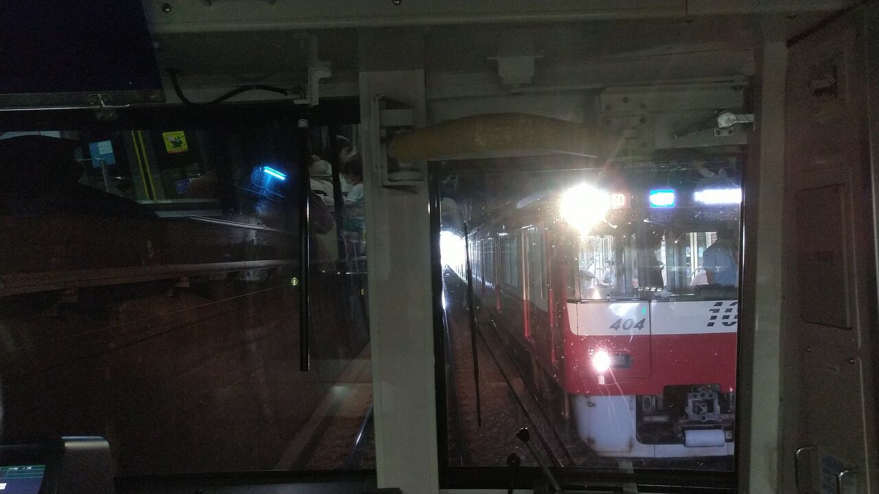 現場の状況まとめ 文庫以南全て電車が金沢文庫止まり 京急本線 京急富岡駅で人身事故 都営浅草線など遅延5 9 京急 事件事故 災害速報ニュース