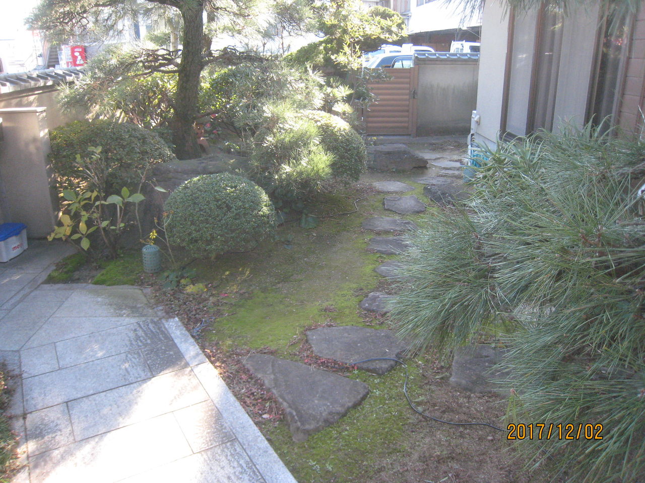 観音寺市m様邸庭通路改修工事 リフォーム 太陽光 香川 観音寺 三豊 丸亀 高松 三宅産業の現場ブログ 観音寺市m様邸庭通路改修工事 リフォーム 太陽光 香川 観音寺 三豊 丸亀 高松 三宅産業の現場ブログ
