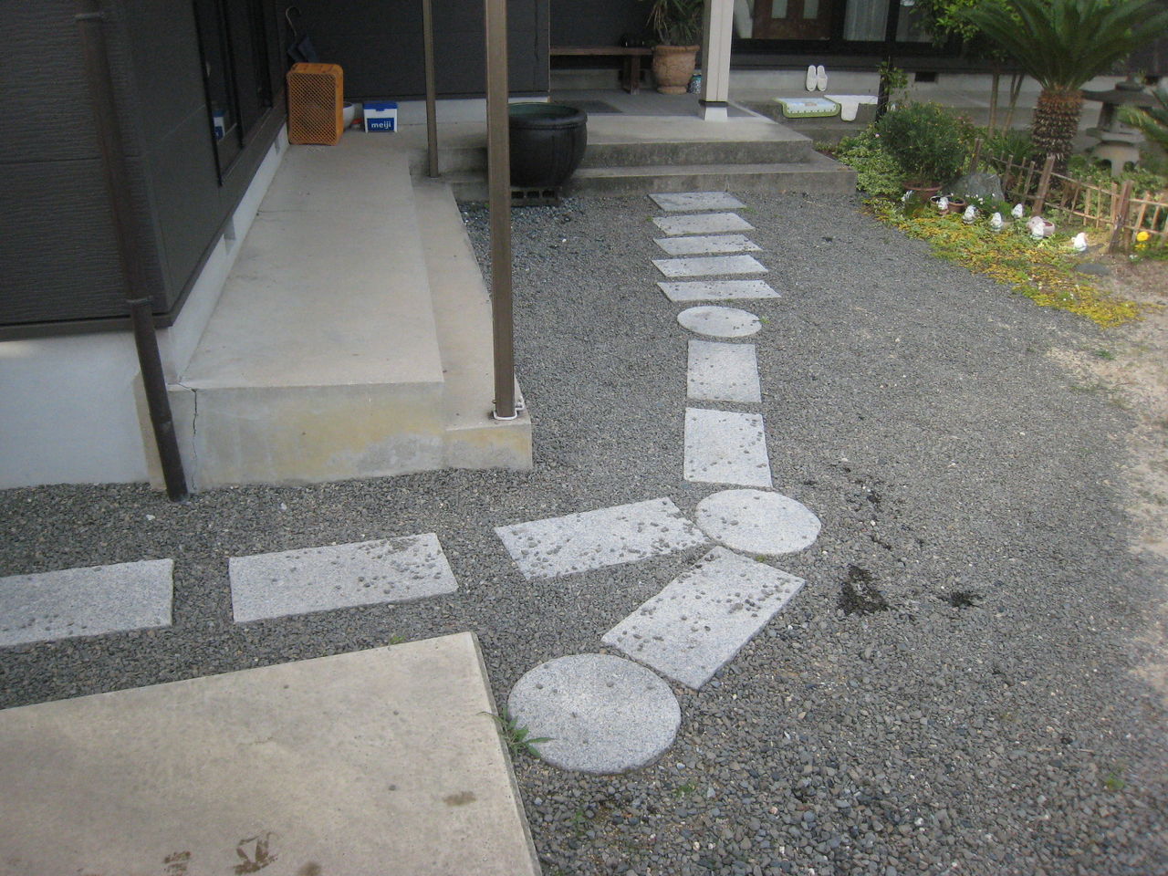 三豊市k様邸外構工事 リフォーム 太陽光 香川 観音寺 三豊 丸亀 高松 三宅産業の現場ブログ 三豊市k様邸外構工事 リフォーム 太陽光 香川 観音寺 三豊 丸亀 高松 三宅産業の現場ブログ
