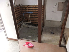 2011_0228_142619-DSCF4124