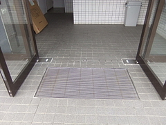 2011_0427_090737-DSCF6492