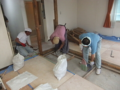 2012_0712_154308-DSCF9445