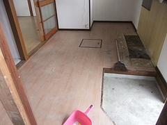 2011_0228_142925-DSCF4134