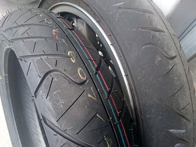 ジムカーナ用ninjaのタイヤ交換 Mtmバイクブログ