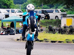 E-04