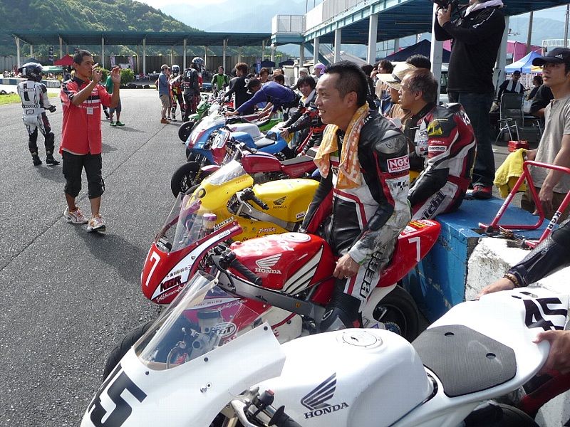 クルーズイン01