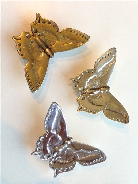 Butterfly handles