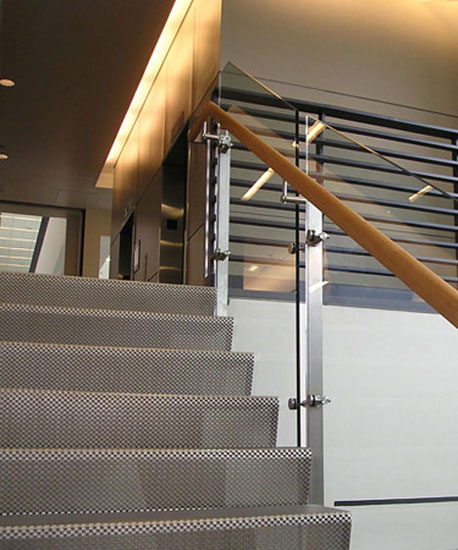 wire_mesh_stairway_flooring_1_1344461803