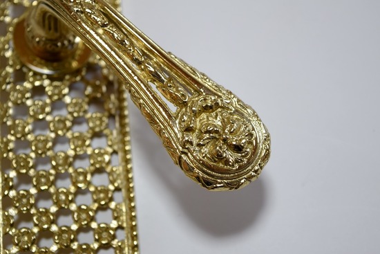 Louis XVI C05110_Polished Brass_3