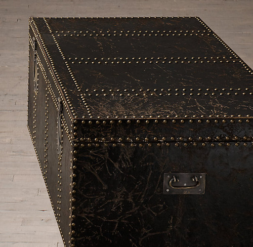 Leather Carriage TrunkCoffee Table_3