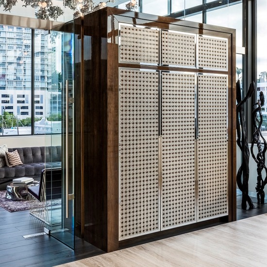 M33-5_SS_sub-zero showroom_2