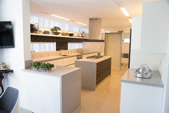 Multishapes Black_private house_1