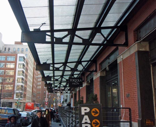corrugated_glass_canopy_3