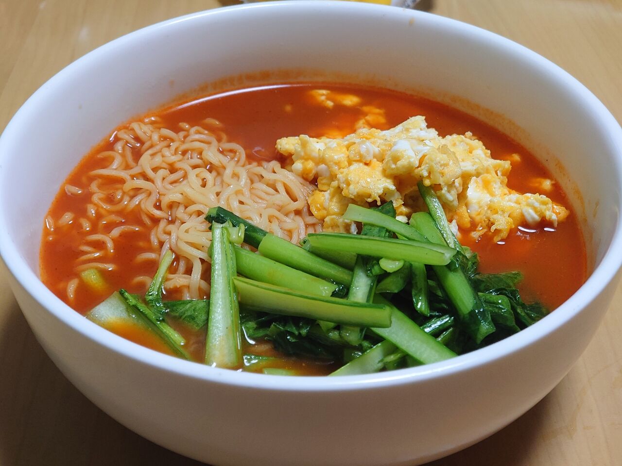 朝ラーメン 朝はビリ辛で目が覚める サッポロ一番味噌ラーメン旨辛トマトジュース割 健康的なラーメン 旨い夜勤明けメシ Com 朝ラーメン 朝はビリ辛で目が覚める サッポロ一番味噌ラーメン旨辛トマトジュース割 健康的なラーメン 旨い夜勤明けメシ Com