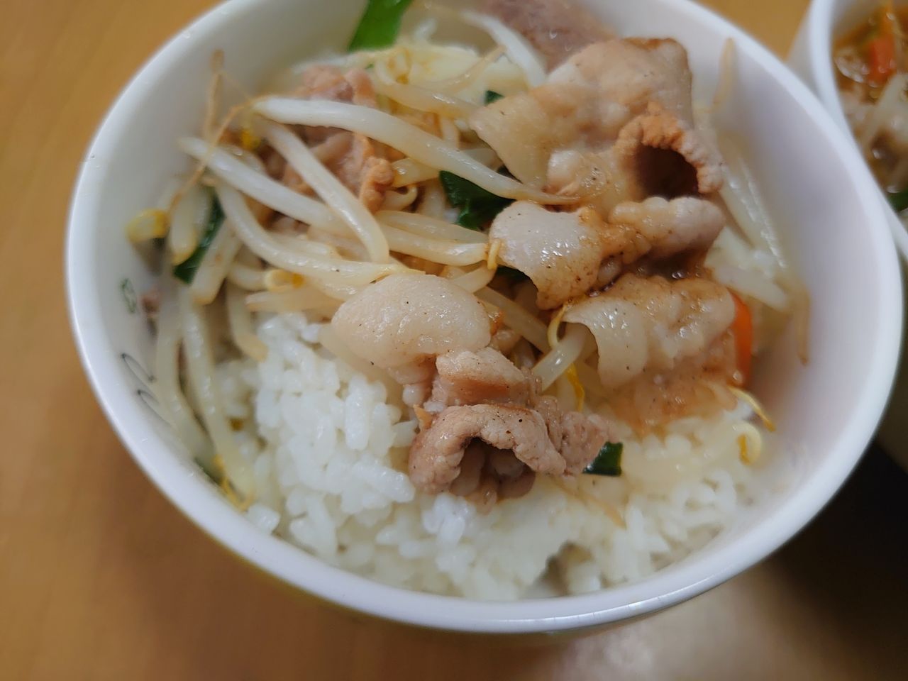 サッポロ一番味噌ラーメン旨辛レシピ豚もやしタンメン 豚もやし丼 旨い夜勤明けメシ Com