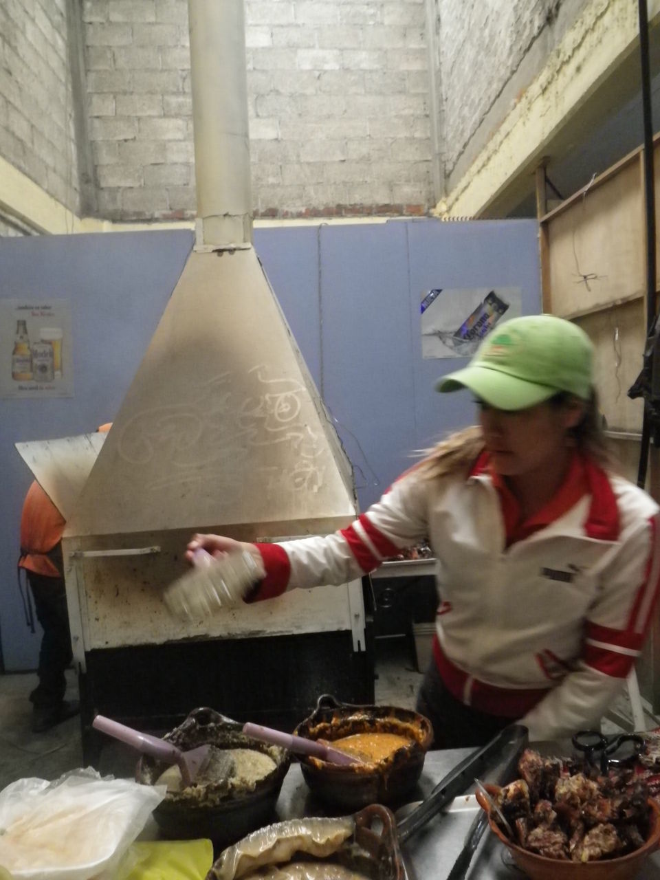 うさぎ肉の炭火焼 Reimexのメキシコの食べものブログ うさぎ肉の炭火焼 Reimexのメキシコの食べものブログ
