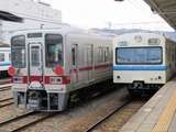 2011.1.26-31*01F転属回送-秩鉄1000系と並ぶ30000系系