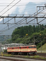 2008.9.1-3重単のまま横瀬基地で留置するE31-武甲山を背に