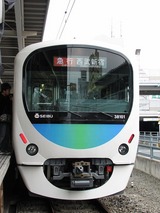 2008.4.26-西武30000系営業運転開始-本川越折待中