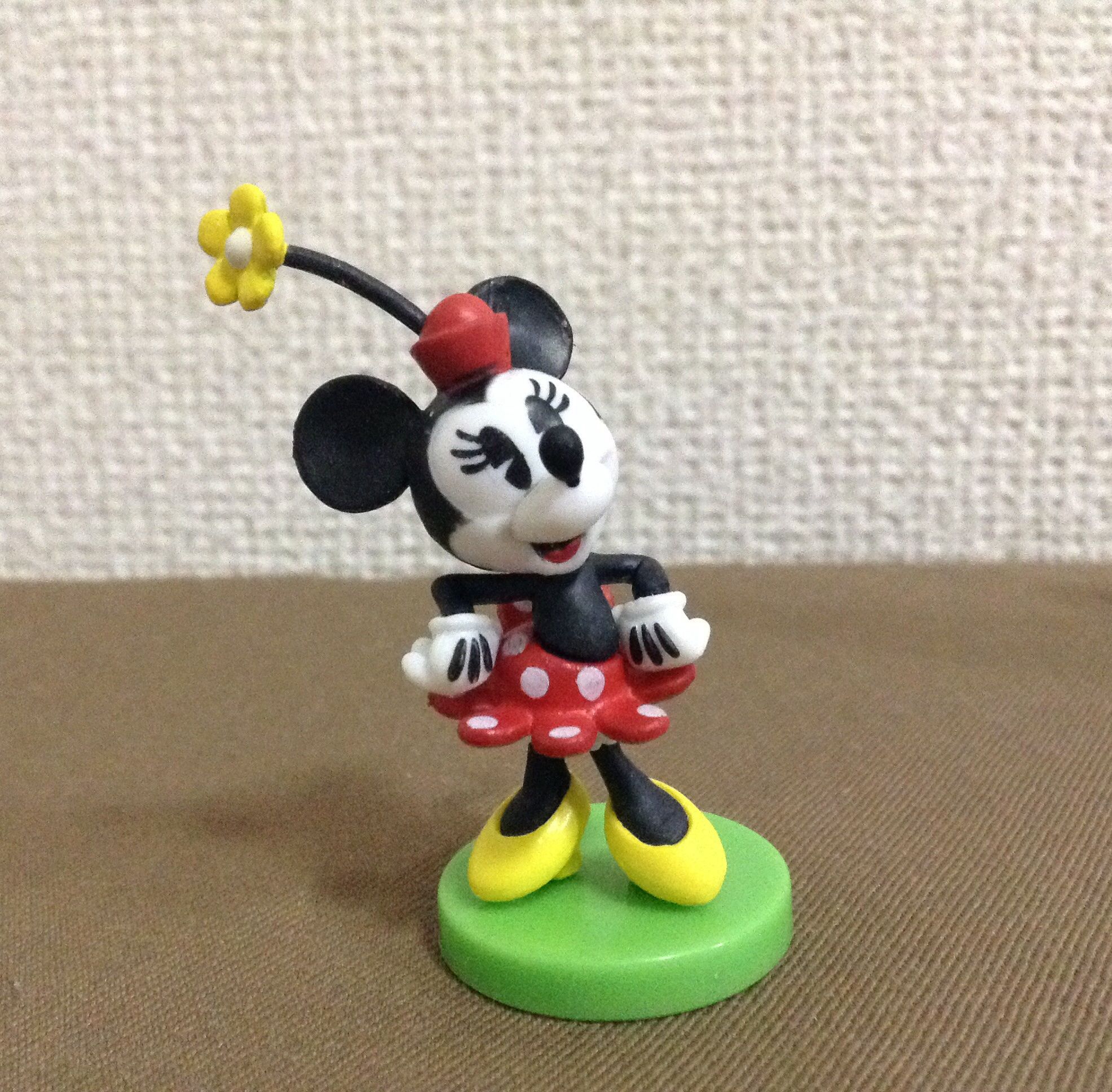 フルタのチョコエッグ ディズニーキャラ4 うずまき貝がらと熊さん