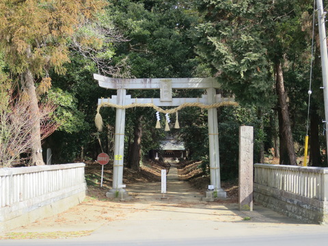 阿彌神社（あみじんじゃ）