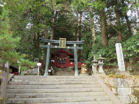 下野国一宮・日光二荒山神社中宮祠(にっこうふたらさんじんじゃちゅうぐうし)画像