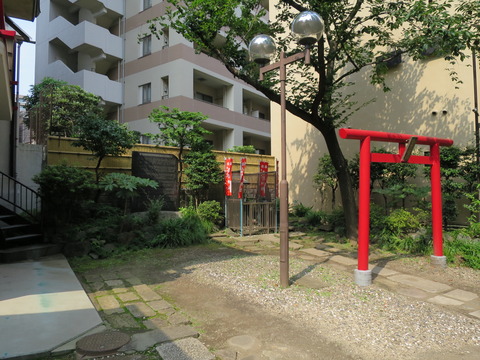 妻恋神社（つまこいじんじゃ）画像