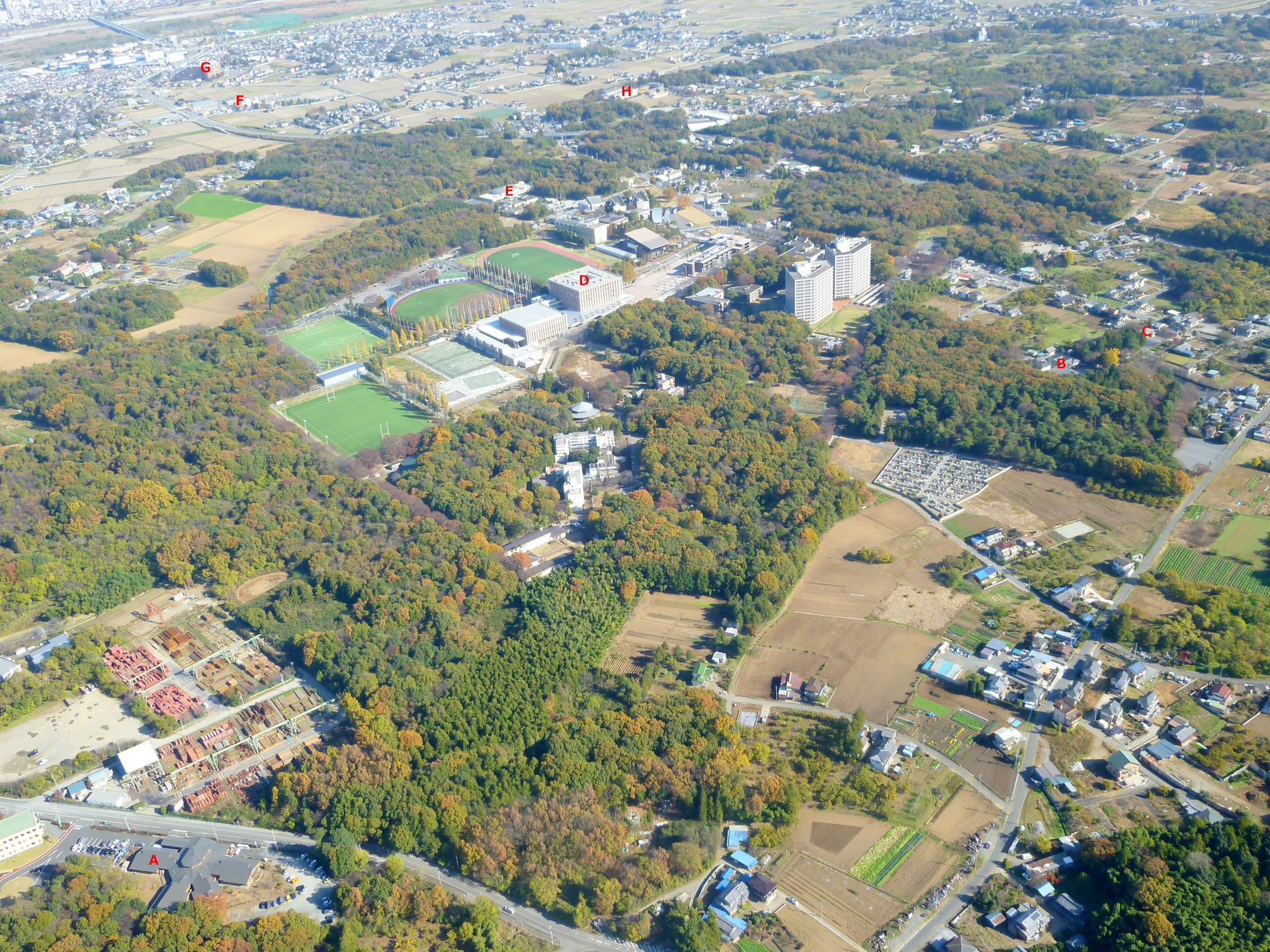 空から見た熊谷市 49 立正大学熊谷キャンパス 11年11月 Go Go 嵐山 3 空から見た熊谷市 49 立正大学熊谷キャンパス 11年11月 Go Go 嵐山 3