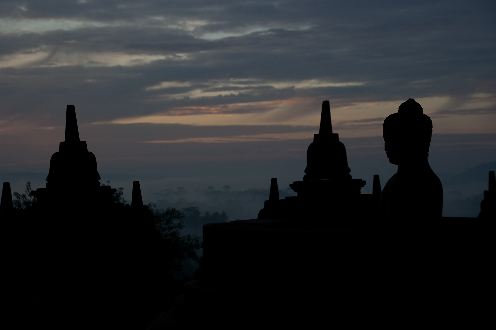 ボロブドゥール遺跡