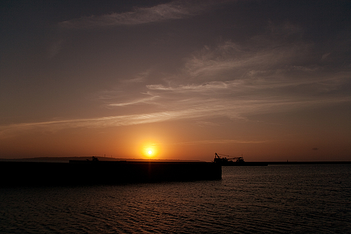 伊良部島に沈む夕陽