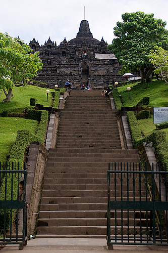 ポロブドゥール遺跡