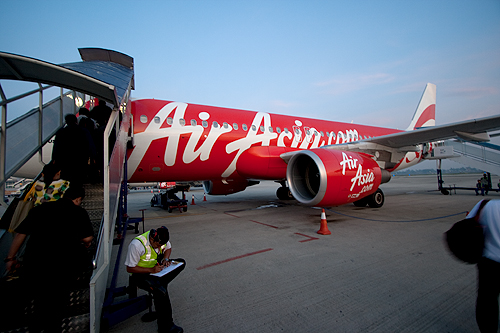 AirAsia QZ7340（CGK06:00－JOG07:00）