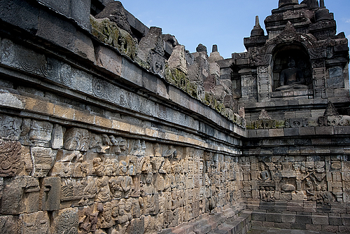 ポロブドゥール遺跡