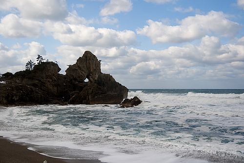 窓岩(曽々木海岸) 窓岩(曽々木海岸)