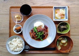 Relish食堂2月メニュー