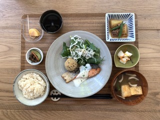 Relish食堂11月メニュー