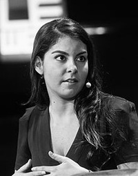 CarolineGhosn_CROP