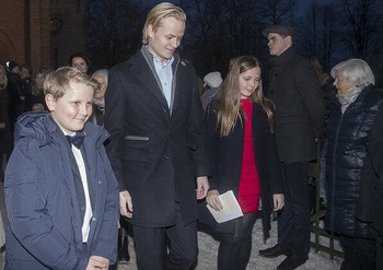 Norwegian-Crown-Prince-family-3