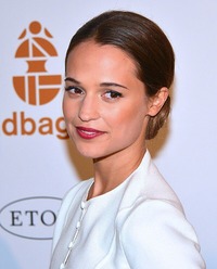800px-Alicia_Vikander_2013-01-21