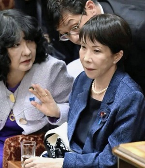 �ɥ�����