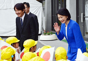 152729457236571139180